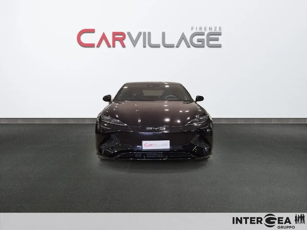 Nuova BYD Seal Design 230 kW (313 CV) 2026 Space black Berlina