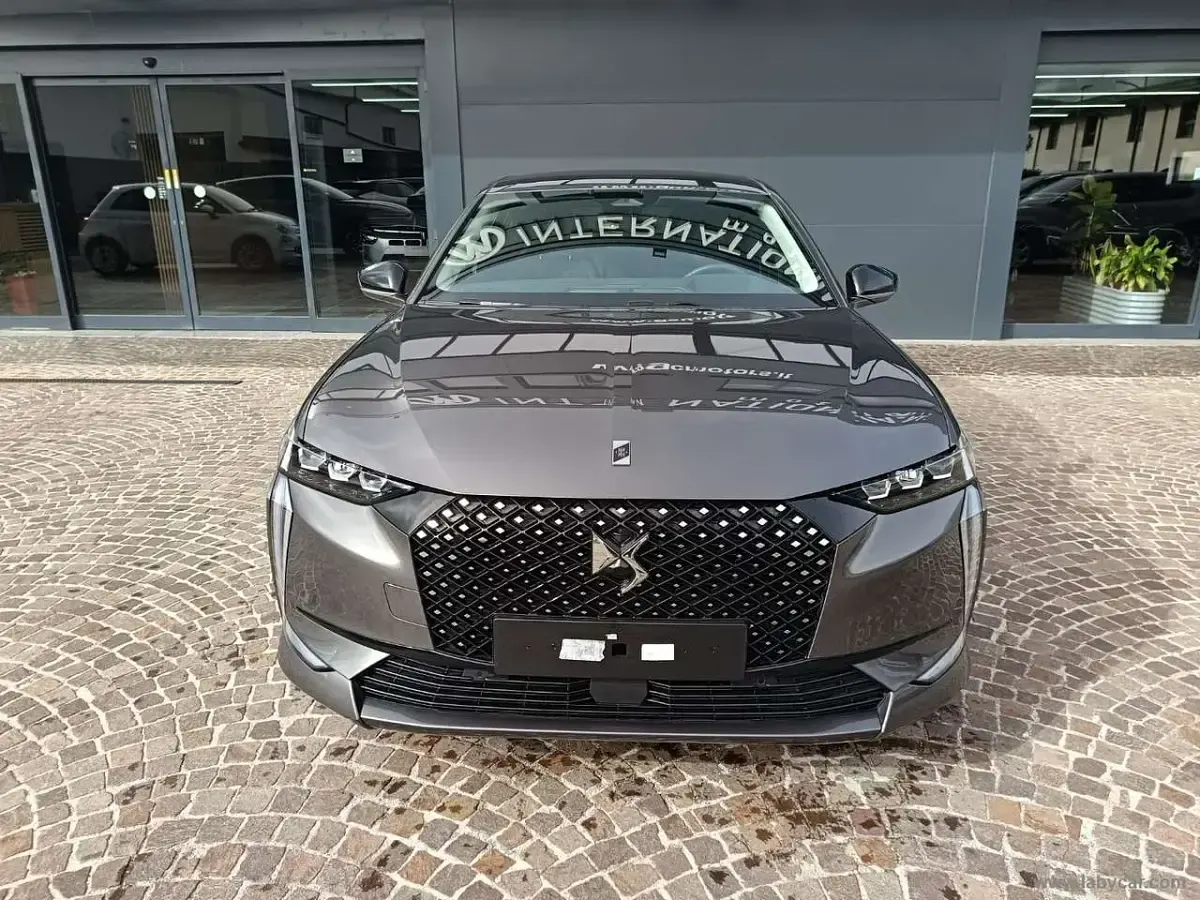 Usata DS Automobiles DS4 131 CV (96 kW) 2024 Grigio SUV