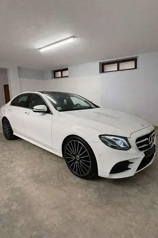 Usata Mercedes E350 Premium Plus 258 CV (189 kW) 2017 Bianco Berlina