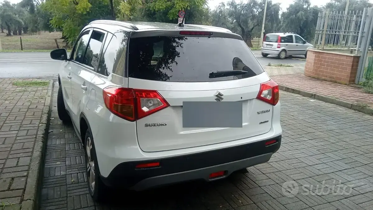 Usata Suzuki Vitara 120 CV (88 kW) 2018 SUV