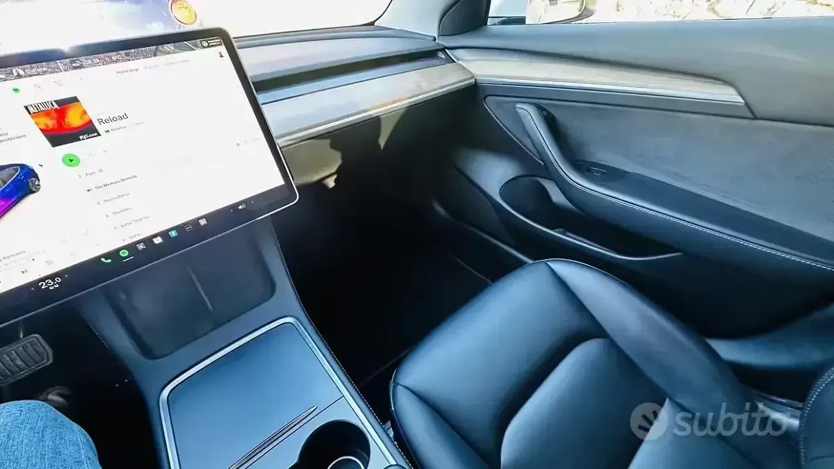 Usata Tesla Model 3 Long Range AWD 152 kW (208 CV) 2021 Bianco Berlina