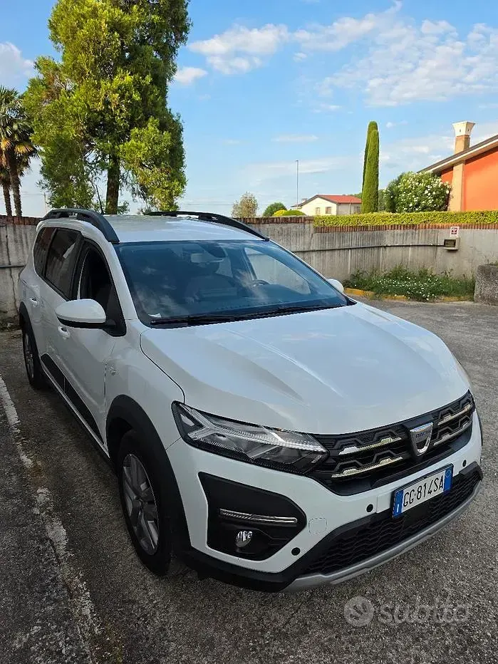 Usata Dacia Jogger 101 CV (74 kW) 2022 Bianco Monovolume