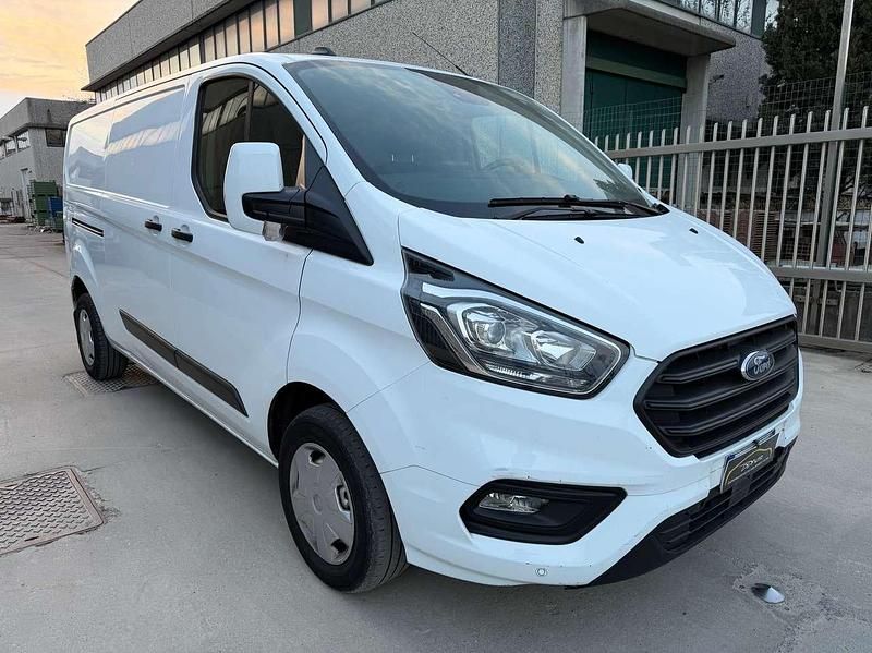 Usata Ford Transit Custom 107 CV (78 kW) 2023 Bianco Furgone
