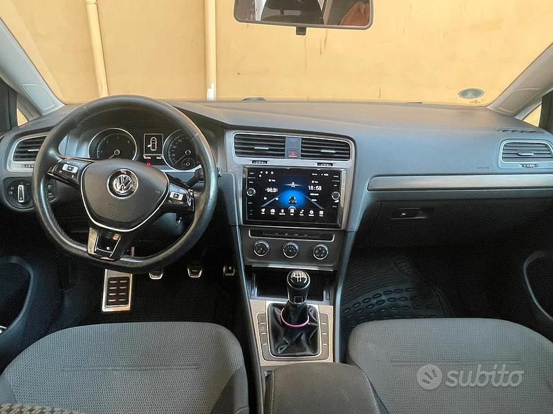 Usata VW Golf VII 110 CV (80 kW) 2013 Bianco Berlina