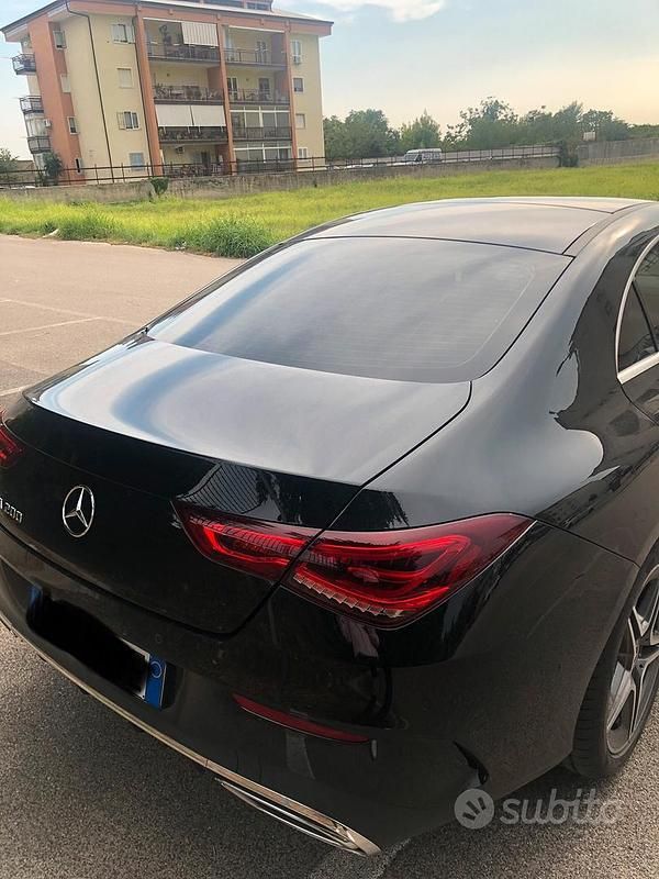 Usata Mercedes CLA200 Premium 163 CV (119 kW) 2020 Nero Coupé