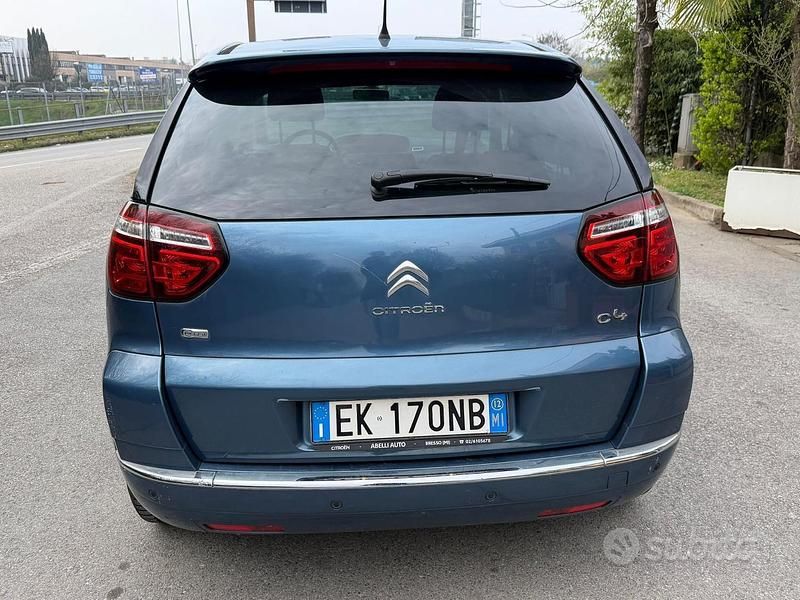Usata Citroën C4 112 CV (82 kW) 2012 Blu Berlina