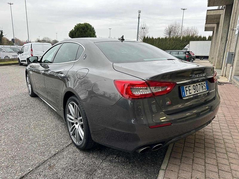 Usata Maserati Quattroporte GranLusso 409 CV (300 kW) 2016 Antracite Berlina