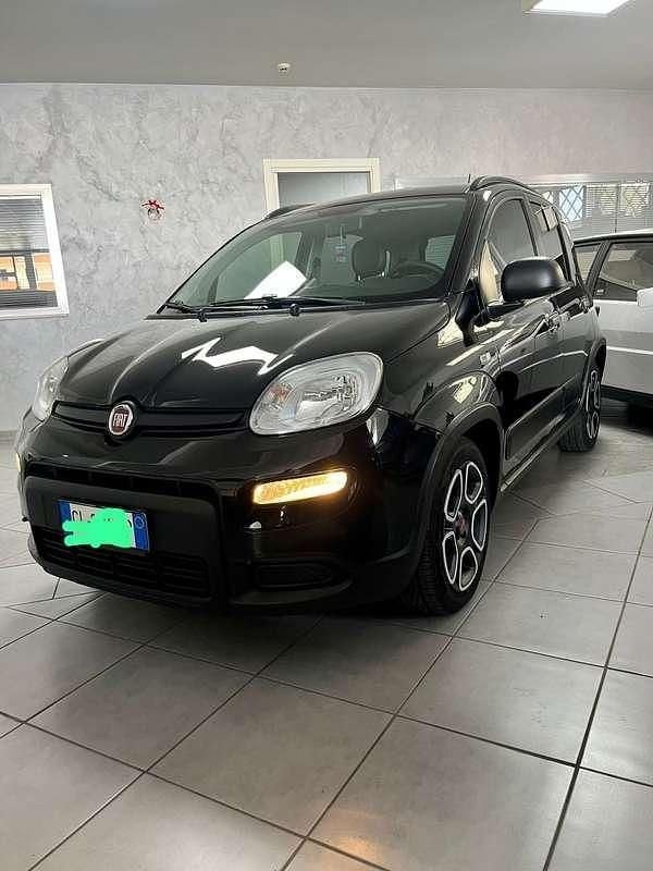 Usata 2022 Fiat Panda Garmin Due volumi | 10.450 € (Buon prezzo) - Immagine 1/4