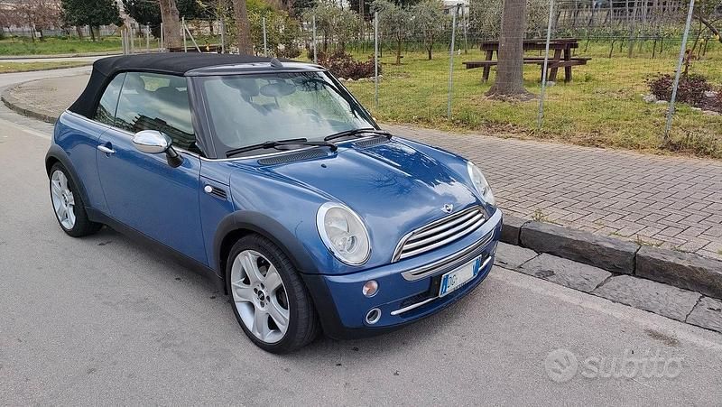 Usata Mini One Cabriolet 90 CV (66 kW) 2007 Blu Cabrio