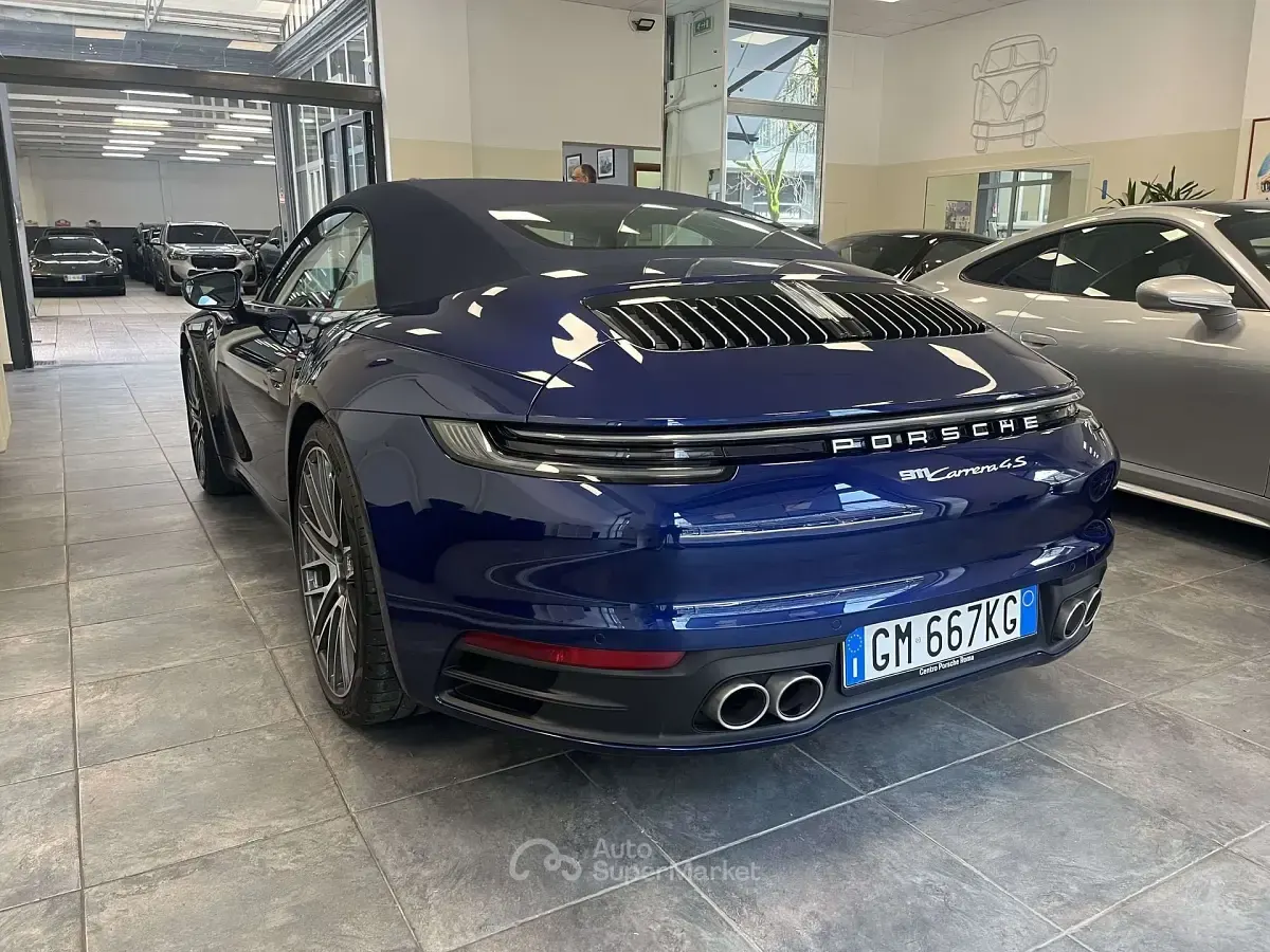 Usata Porsche 911 450 CV (330 kW) 2022 Blu Cabrio