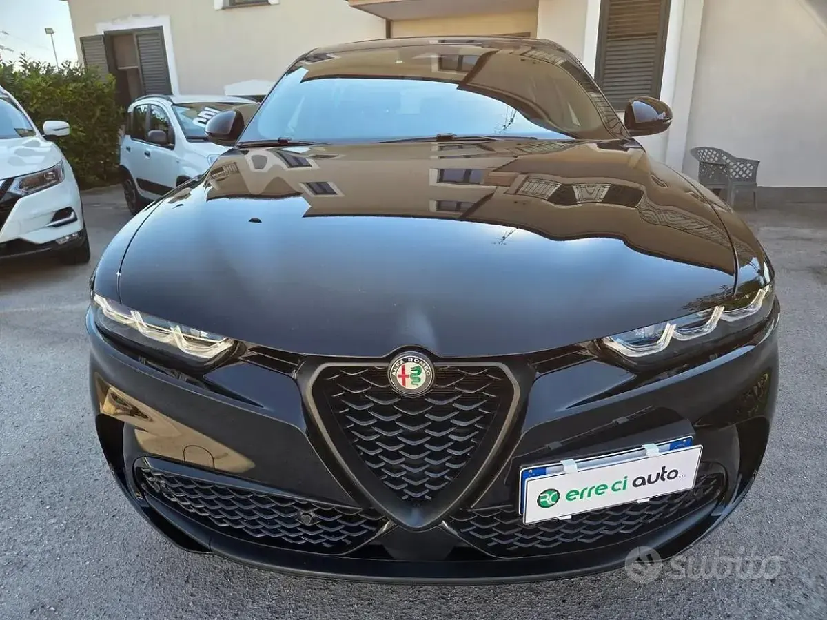Usata Alfa Romeo Tonale Veloce 131 CV (96 kW) 2024 Nero SUV