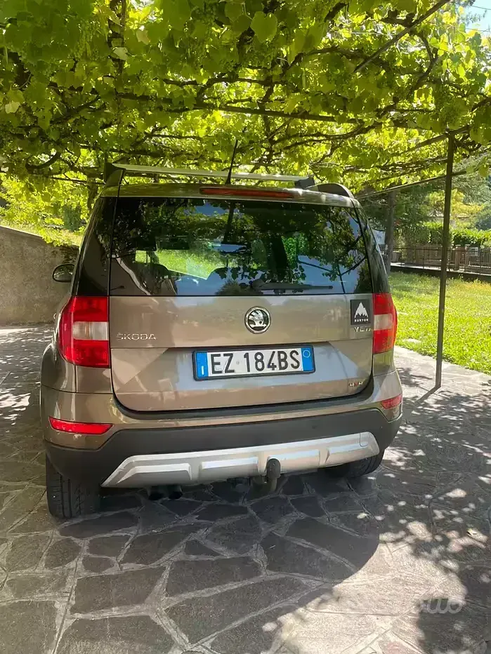 Usata Skoda Yeti 110 CV (80 kW) 2015 SUV