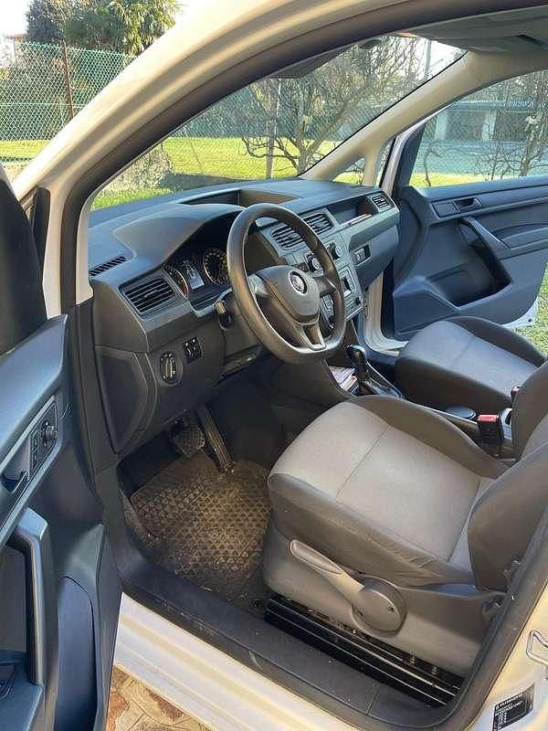 Usata VW Caddy 102 CV (75 kW) 2016 Bianco Monovolume