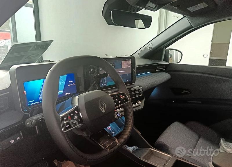 Nuova Renault 4 E-Tech 2025 Verde SUV