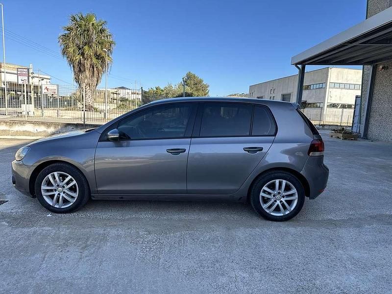 Usata VW Golf VI Highline 110 CV (80 kW) 2009 Utilitaria