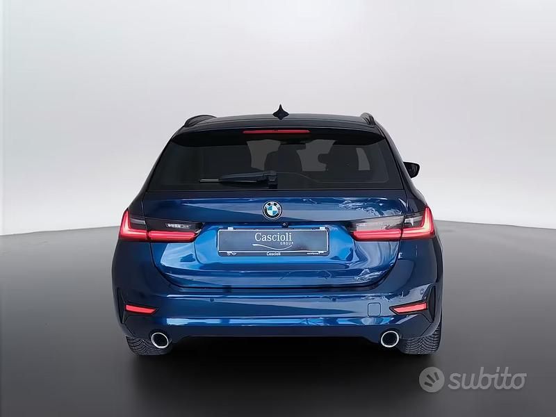 Usata BMW 320 Comfort Edition 190 CV (139 kW) 2020 Blu Station wagon