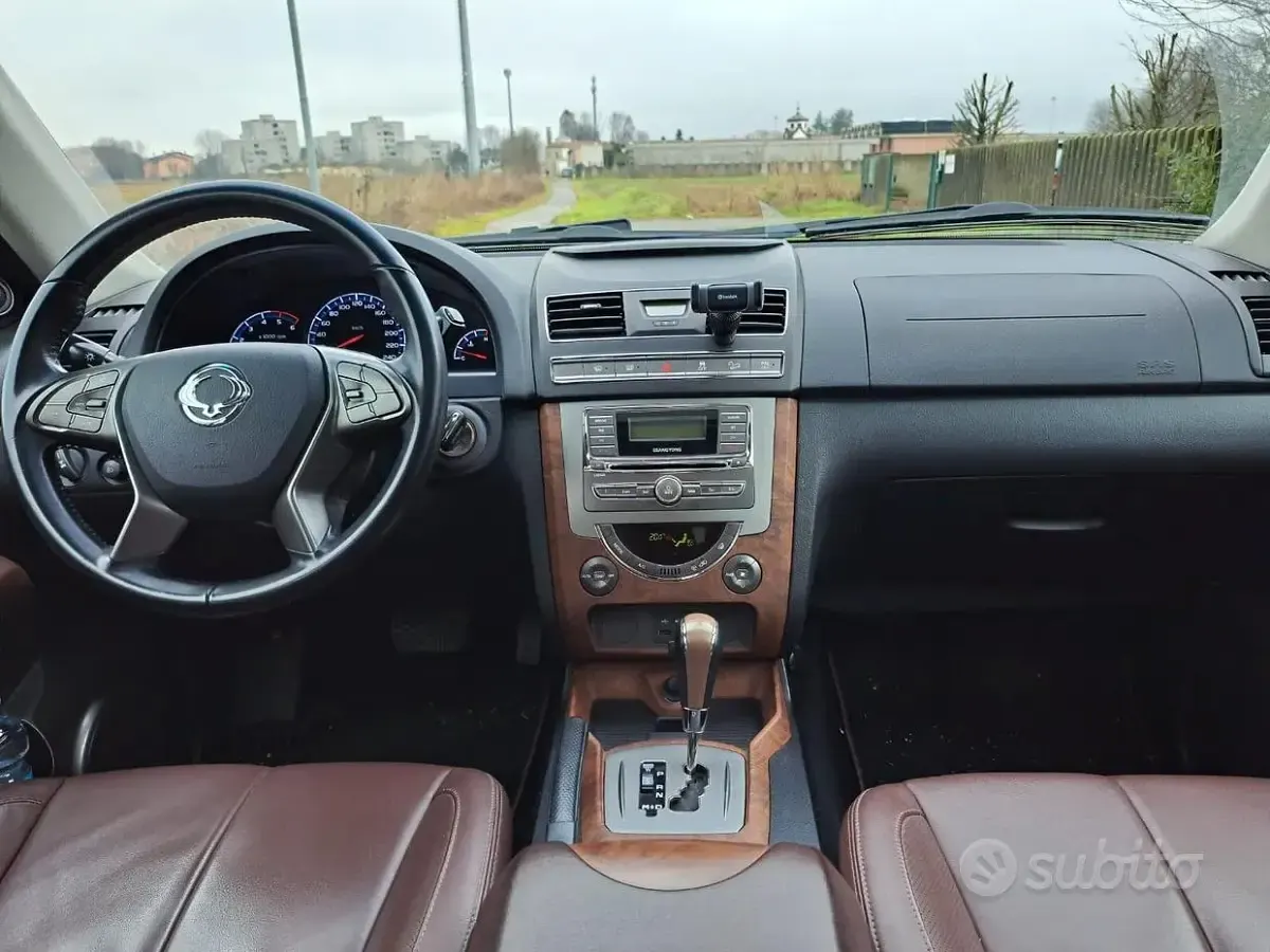 Usata SsangYong Rexton 178 CV (130 kW) 2016 Bianco SUV