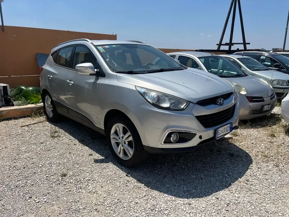 Usata Hyundai ix35 Comfort 135 CV (99 kW) 2011 Grigio SUV