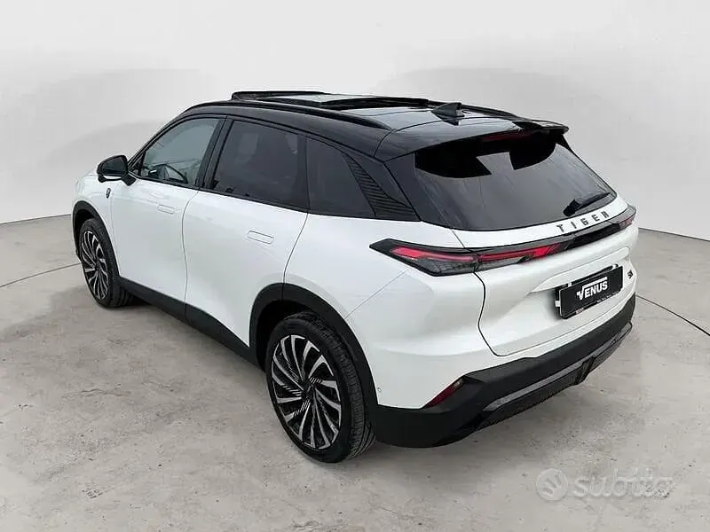 Usata Tiger Six 167 CV (122 kW) 2025 Bianco SUV