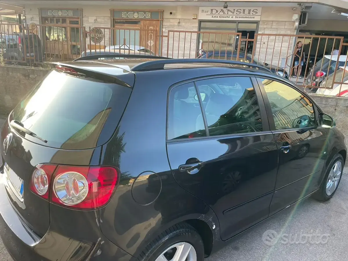 Usata VW Golf Plus 105 CV (77 kW) 2010 Nero Monovolume