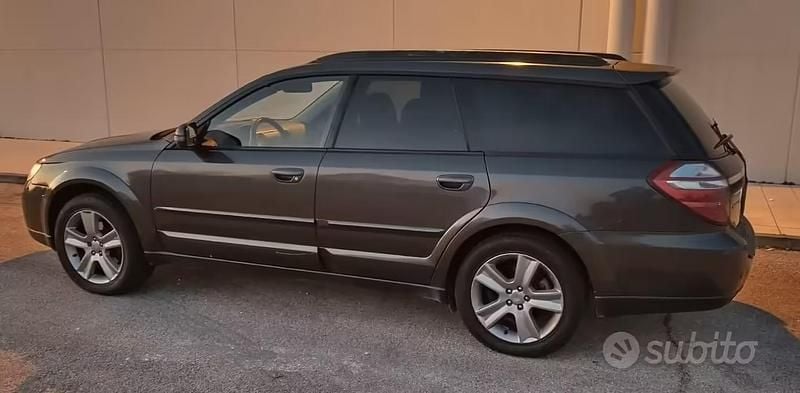 Usata Subaru Outback 165 CV (121 kW) 2008 Station wagon