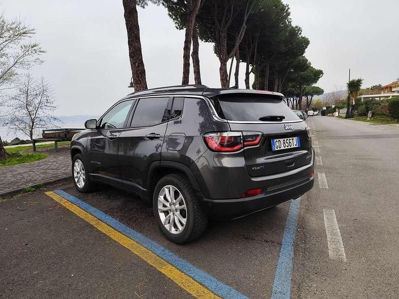 Gebraucht Jeep Compass Limited 131 PS (96 kW) 2021 Grau SUV