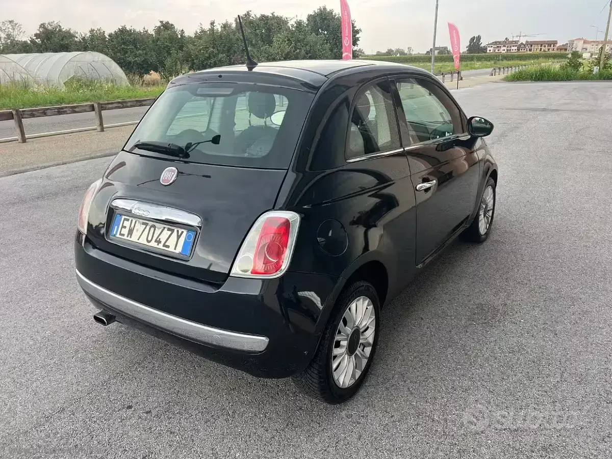 Usata Fiat 500 Lounge 69 CV (50 kW) 2014 Bluazzurro Berlina