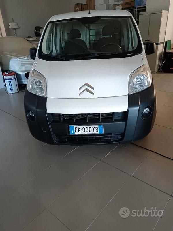 Bianco Usata 2017 Citroën Nemo Furgone | 6800 € (Buon prezzo) - Immagine 1/4