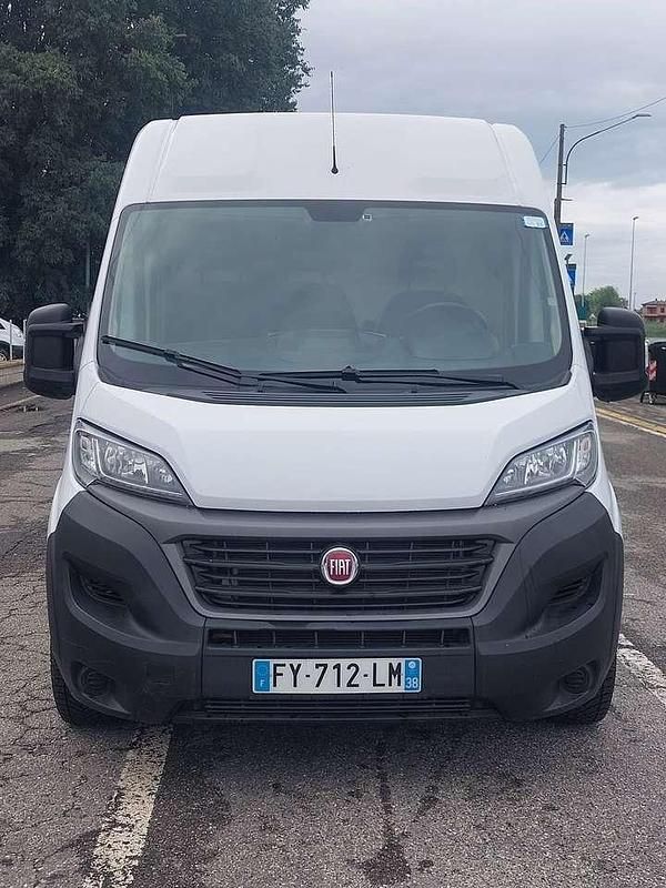 Bianco Usata 2021 Fiat Ducato Furgone | 18.790 € (Cara) - Immagine 1/4