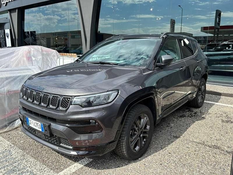 Grigio Usata 2021 Jeep Compass Limited SUV | 24.990 € (Cara) - Immagine 1/4
