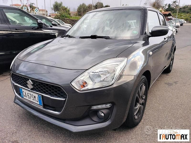Grigio Usata 2020 Suzuki Swift Cool Due volumi | 10.900 € (Ottimo prezzo) - Immagine 1/4
