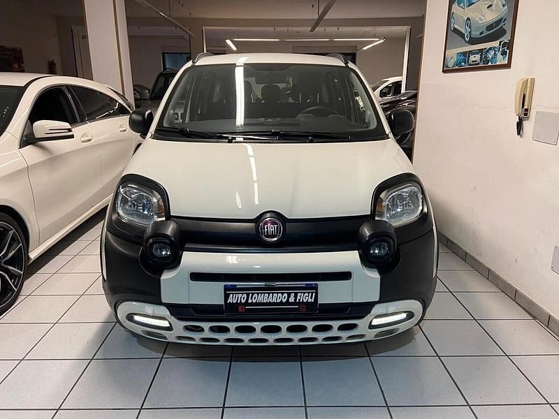 Usata Fiat Panda Launch Edition 69 CV (50 kW) 2020 Bianco Utilitaria