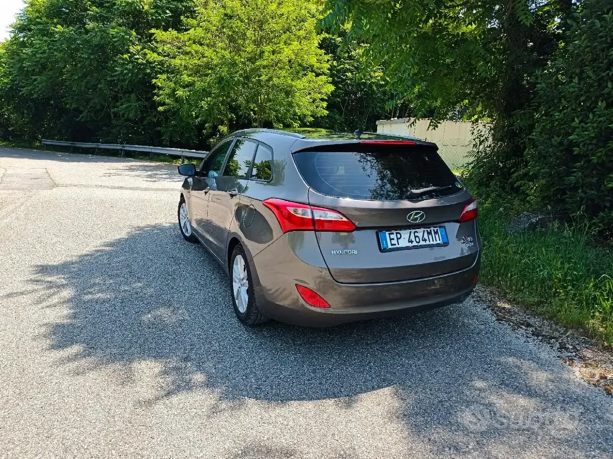 Usata Hyundai i30 110 CV (80 kW) 2013 Station wagon