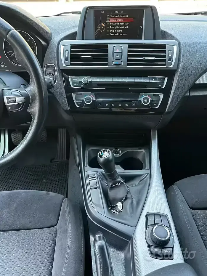 Usata BMW 120 M Sport 190 CV (139 kW) 2016 Nero Utilitaria