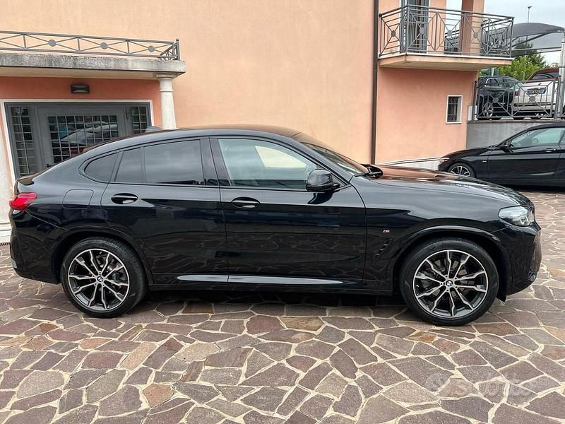 Usata BMW X4 M Sport 190 CV (139 kW) 2022 Nero SUV
