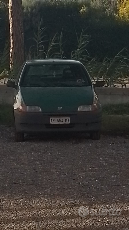 Usato 1998 Fiat Punto 1.1 Benzin 131 CV (1.000 €)