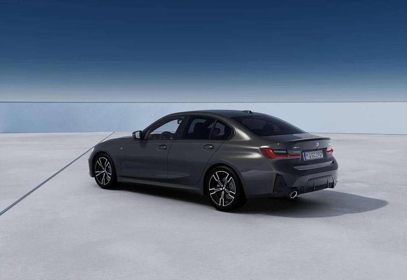 Nuova BMW 320 M Sport 190 CV (139 kW) 2026 Dravit grey Berlina