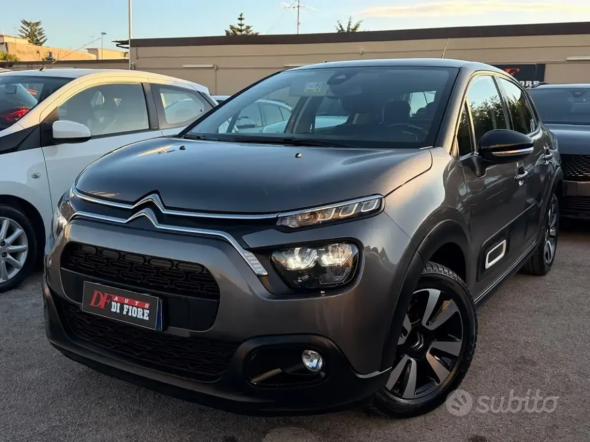 Usata Citroën C3 Shine 102 CV (75 kW) 2020 Grigio Utilitaria