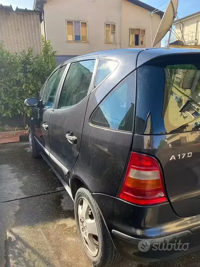 Usata Mercedes A170 95 CV (69 kW) 2001 Nero Berlina