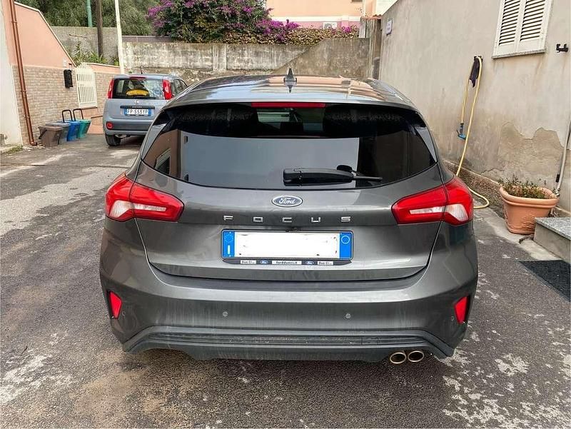 Usata Ford Focus ST-Line 125 CV (91 kW) 2019 Grigio Berlina