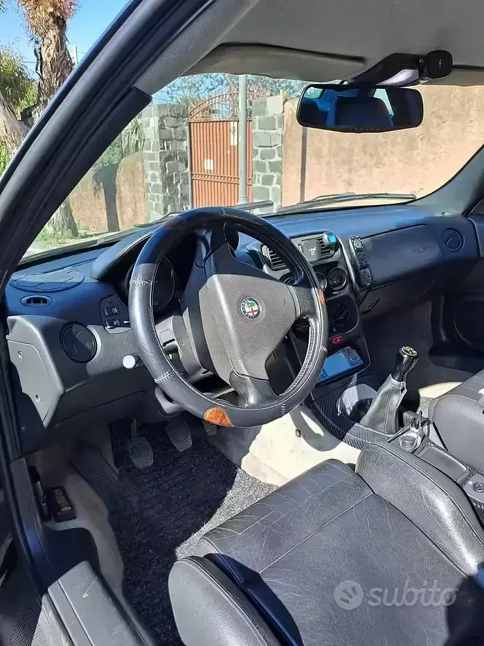 Occasion Alfa Romeo 2000 1998 Zwart Coupé