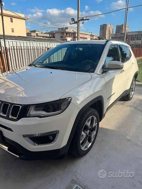 Usata Jeep Compass Limited 140 CV (102 kW) 2018 Bianco SUV