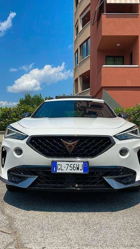 Usata 2023 Cupra Formentor SUV | 28.000 € (Buon prezzo) - Immagine 1/4