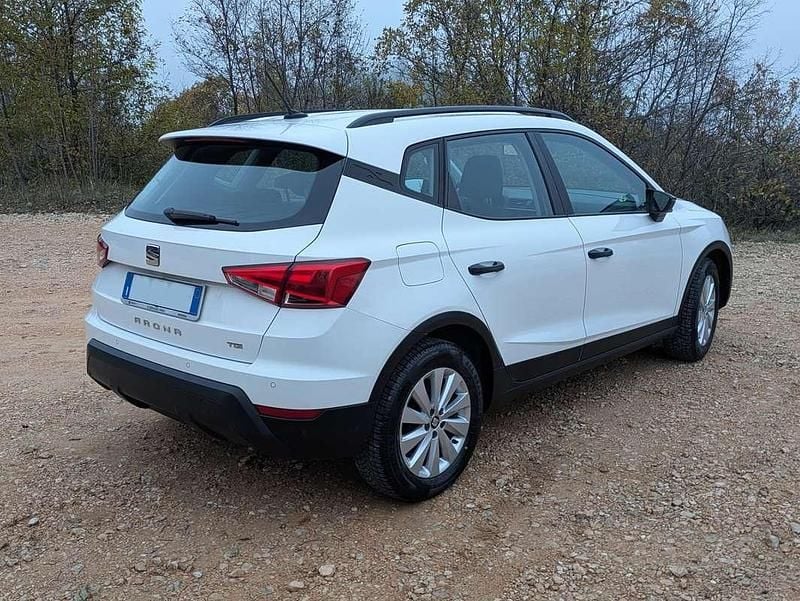 Usata Seat Arona Reference 90 CV (66 kW) 2021 Bianco SUV