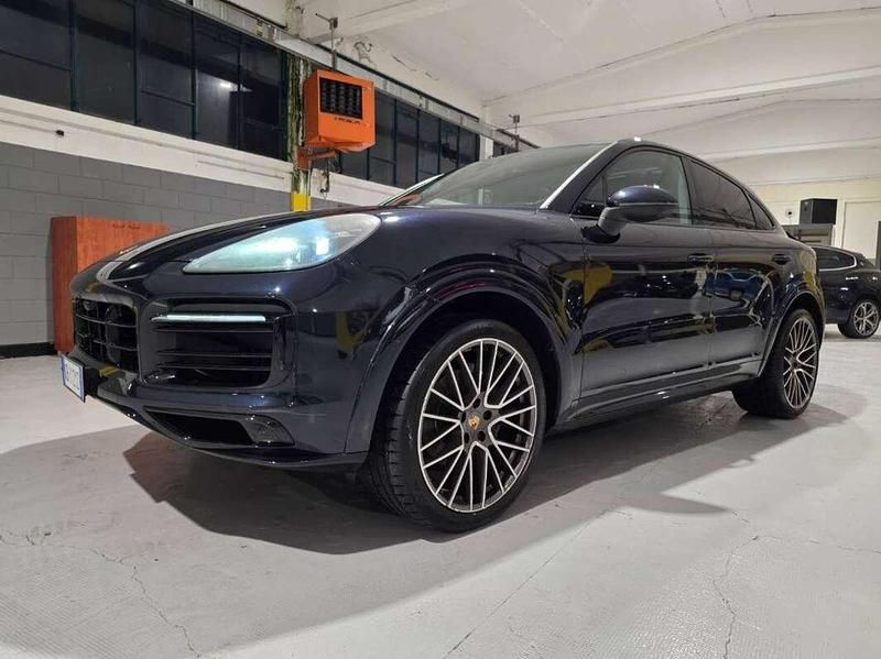 Usata Porsche Cayenne Coupe 340 CV (250 kW) 2020 Blu/azzurro Coupé