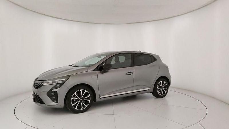 Usata Renault Clio V Techno 91 CV (66 kW) 2025 Grigio Utilitaria