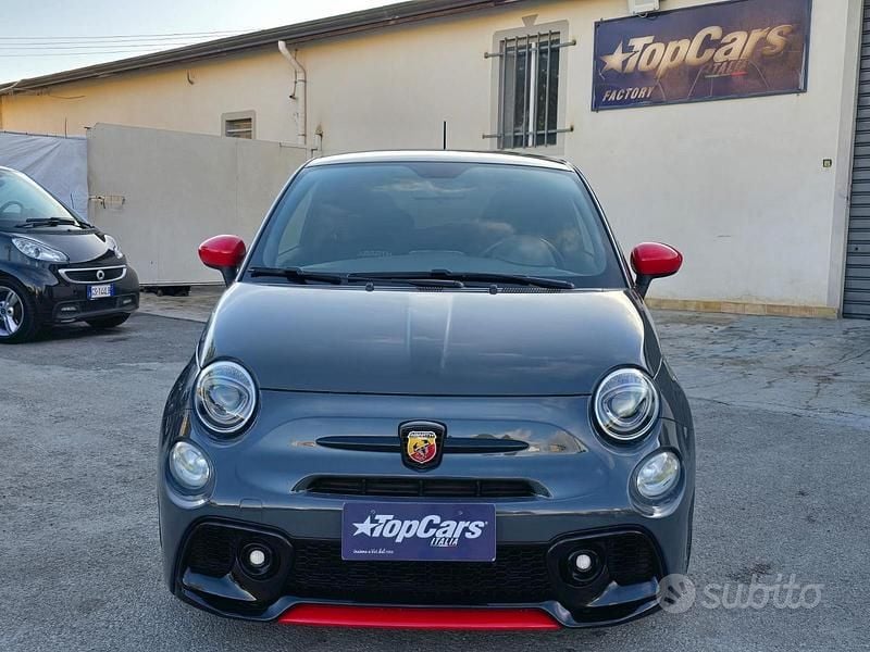 Grigio Usata 2018 Abarth 595 Due volumi | 15.990 € (Buon prezzo) - Immagine 1/4