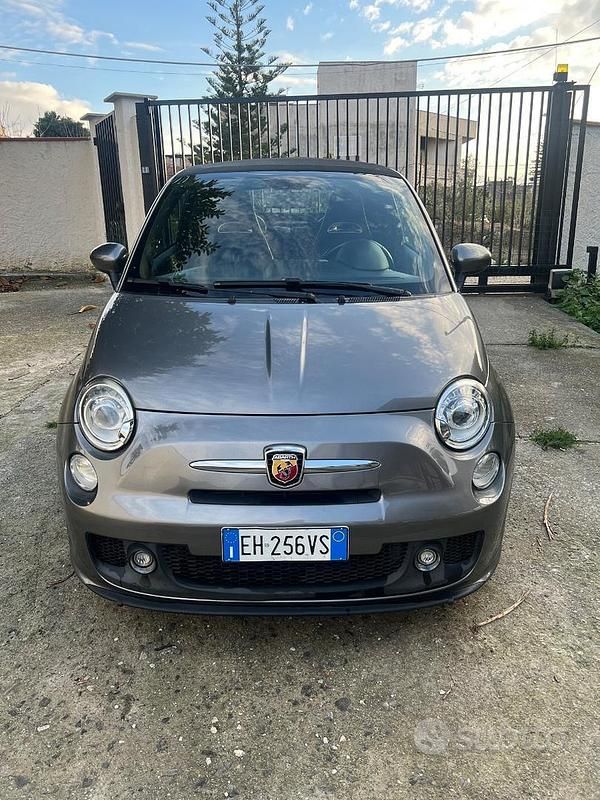 Grigio Usata 2011 Abarth 500C Cabrio | 8900 € (Super prezzo) - Immagine 1/4