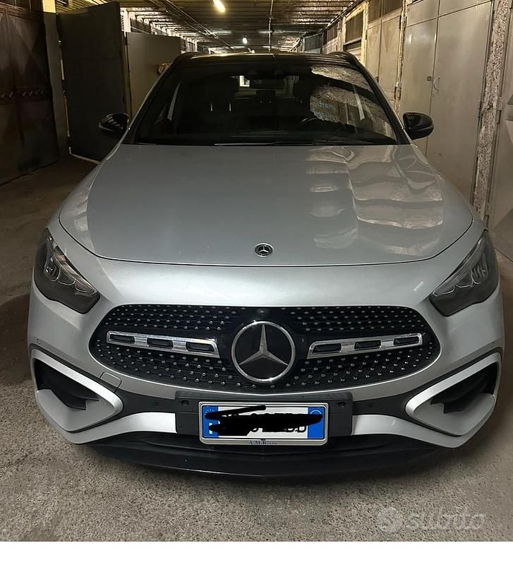 Usata Mercedes GLA200 Premium Plus 150 CV (110 kW) 2023 SUV