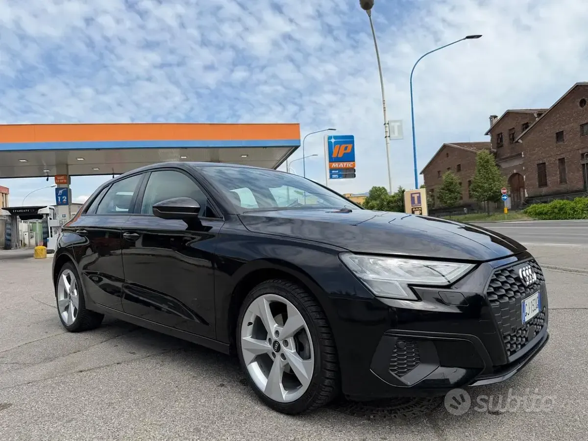 Usata Audi A3 Advanced 150 CV (110 kW) 2022 Nero Berlina